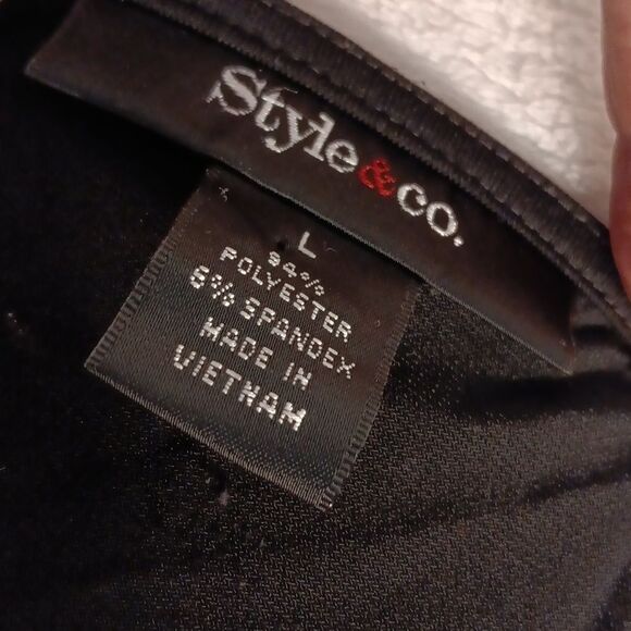 Black Tunic with Embellished Beaded Waist - Picture 5 of 6